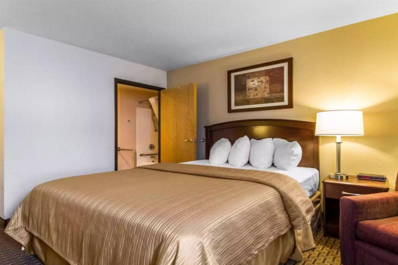 Quality Inn La Crosse Exterior photo