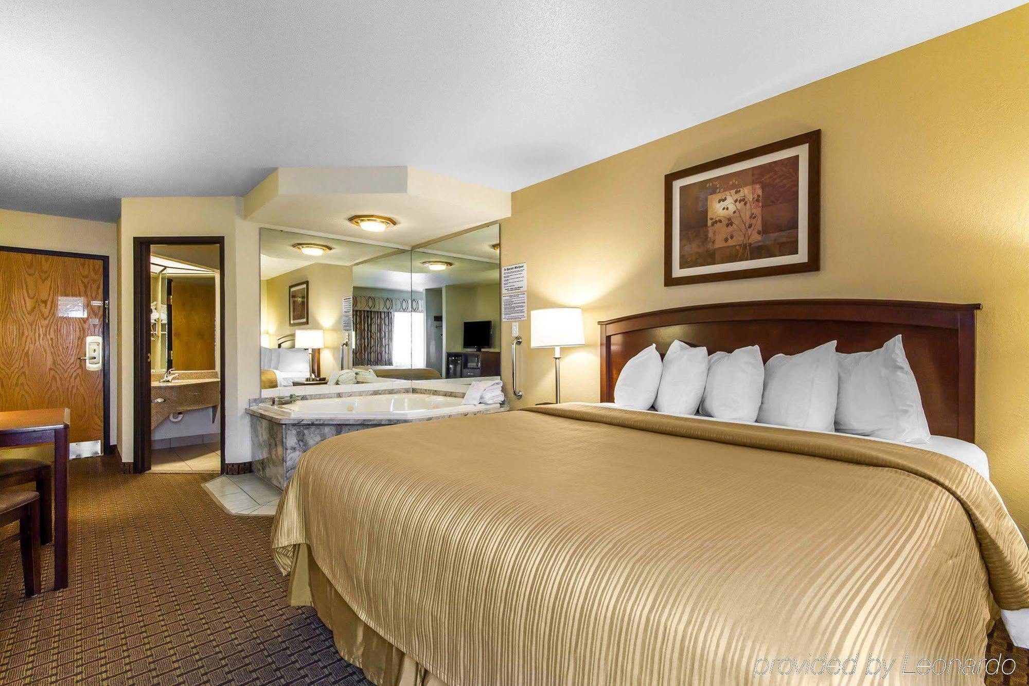 Quality Inn La Crosse Exterior photo